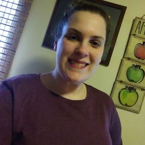 Meet your Posher, Stephanie